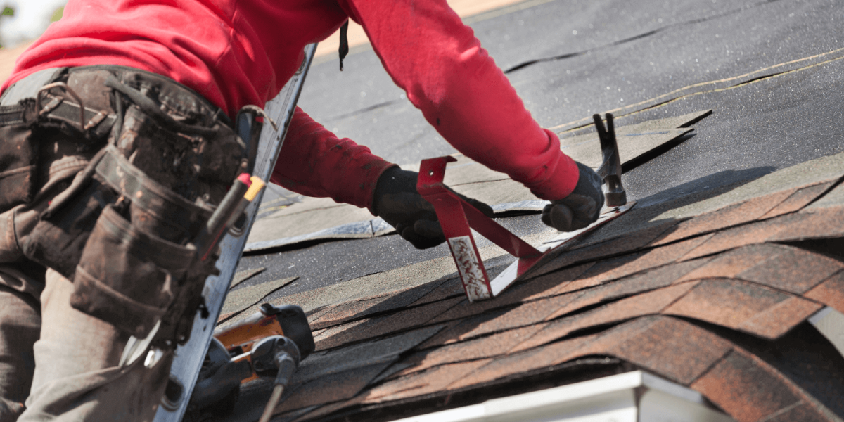 Fixing-minor-roof-leaks